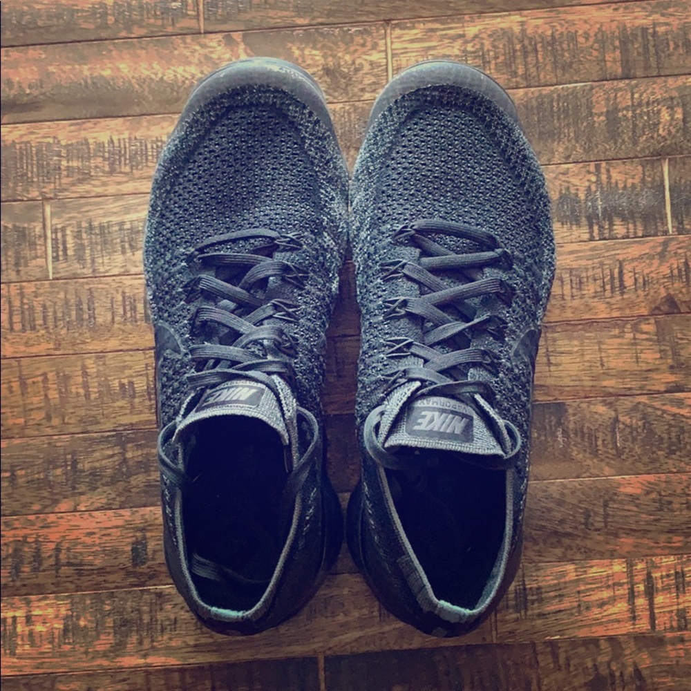 🏃‍♀️ Nike Vapormax Flyknit Shoe size 8